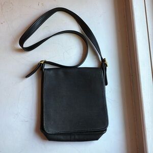 Coach. Vintage black leather cross body bag. EUC.